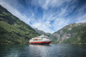 Ms Otto Sverdrup (ms Finnmarken) Photo Credit Hurtigruten Agurtxane Concellon